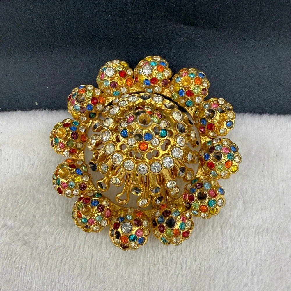 Vintage Rhinestone Dome Brooch Gold Tone Heavy READ